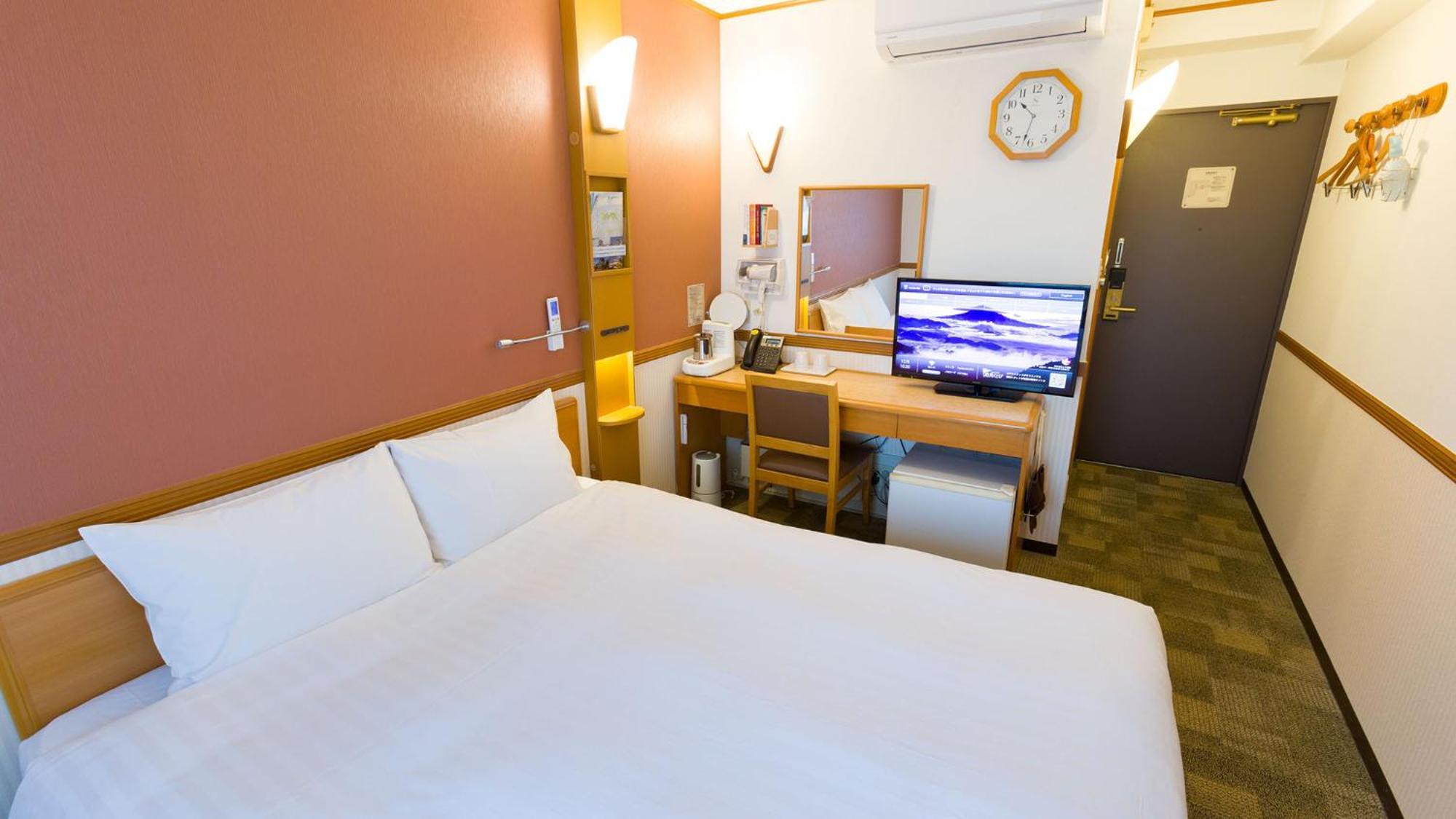 Toyoko Inn Takasaki Eki Nishi Guchi No 2 Ruang foto